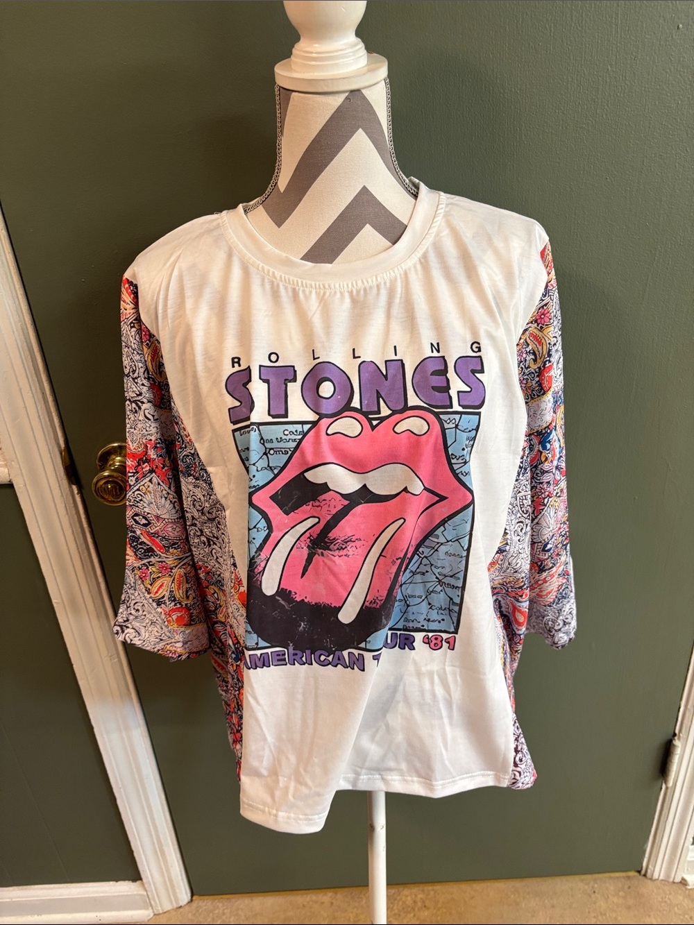 Rolling Stones Graphic Raglan Tee - White with Pink & Purple Tongue Logo